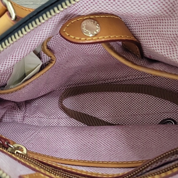 NWT Dooney&Bourke Dillen Satchel/Crossbody Bag - Picture 7 of 9